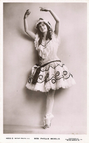 Photo of Phyllis Bedells c. 1911. 