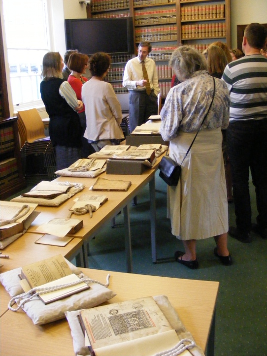 Delegates at the Historic Libraries Forum Workshop on Provenance in Special Collections